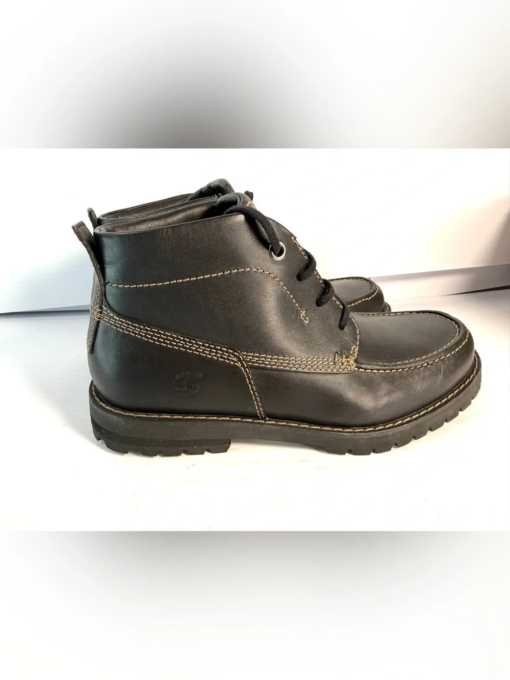 Timberland Unisex Black Chukka Lace-Up Boots